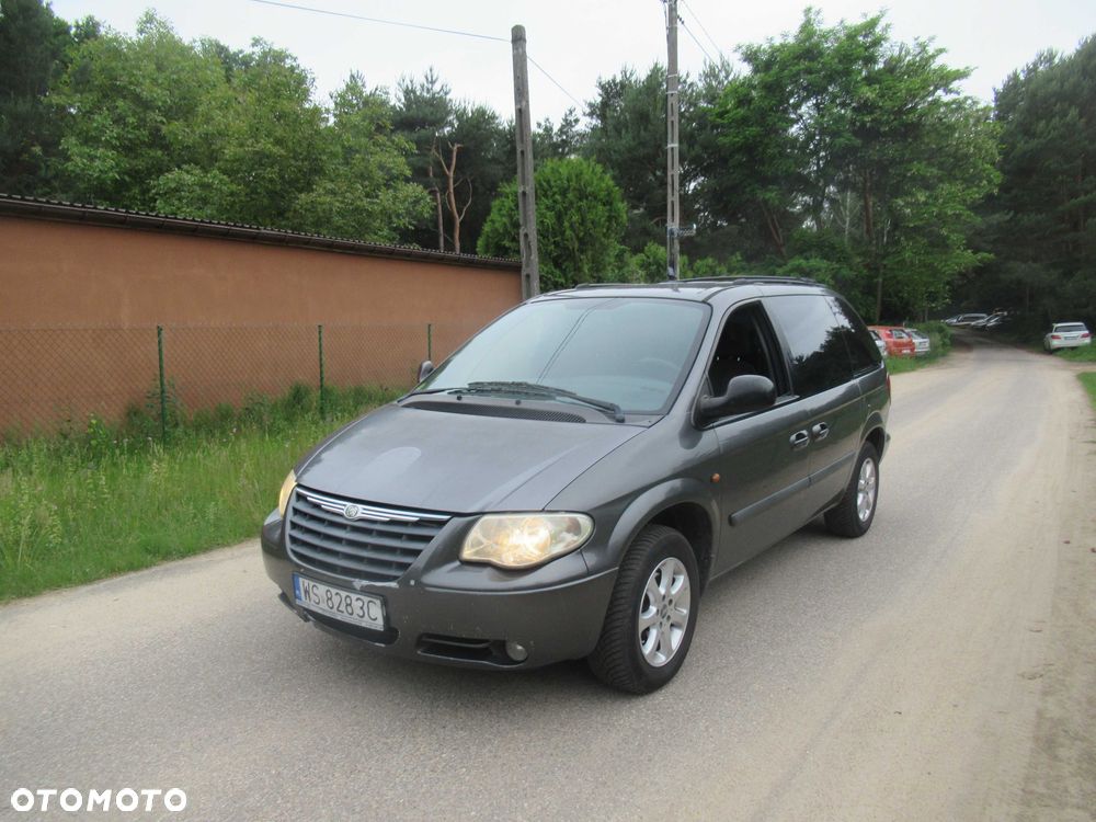 Chrysler Grand Voyager - 1