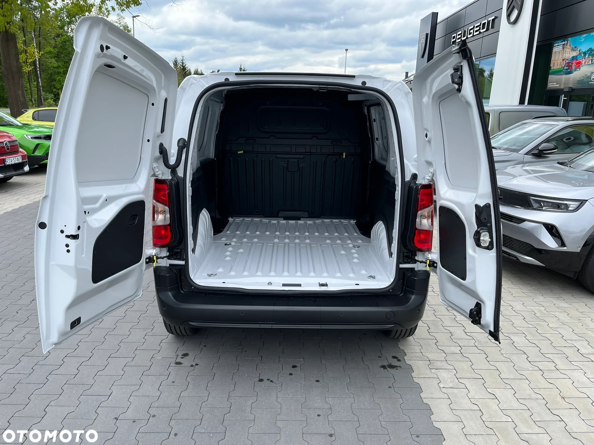 Opel OPEL COMBO CARGO|  L1 1000kg | 1.5 Diesel S&S 102 KM MT6 - 7