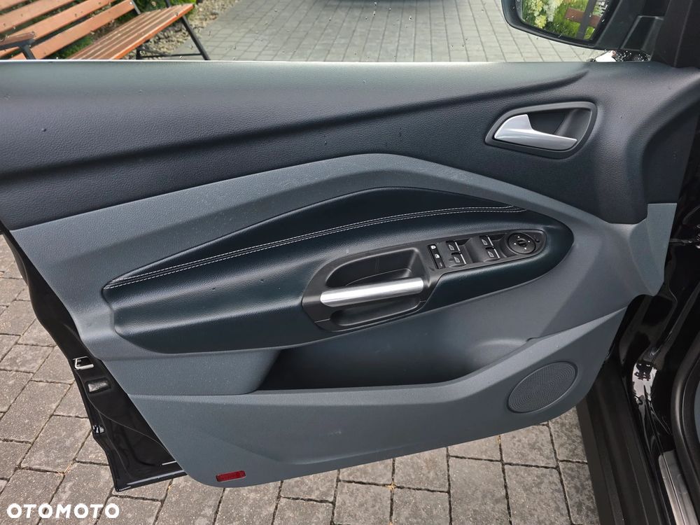 Ford C-MAX 1.6 TDCi Titanium - 17