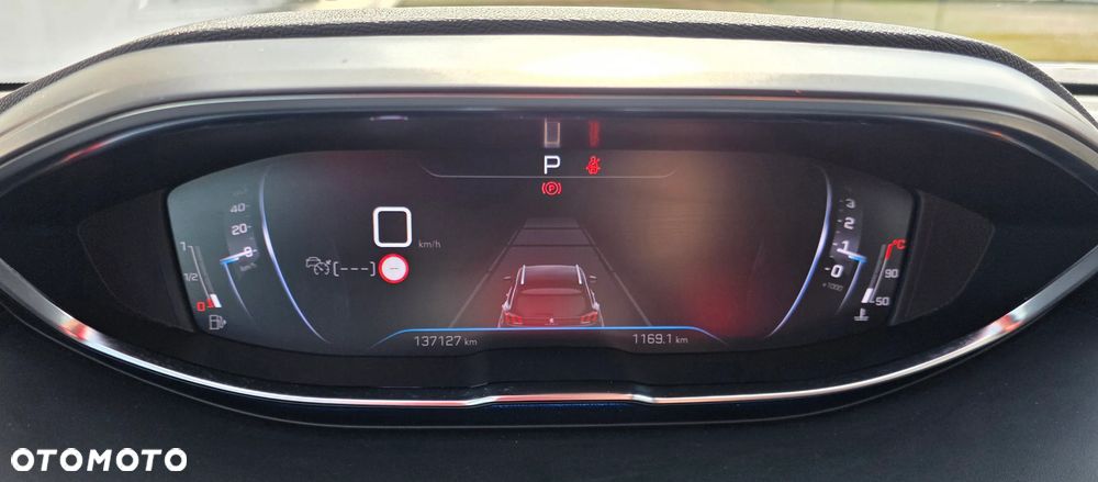 Peugeot 3008 1.5 BlueHDi Allure S&S EAT8 - 17