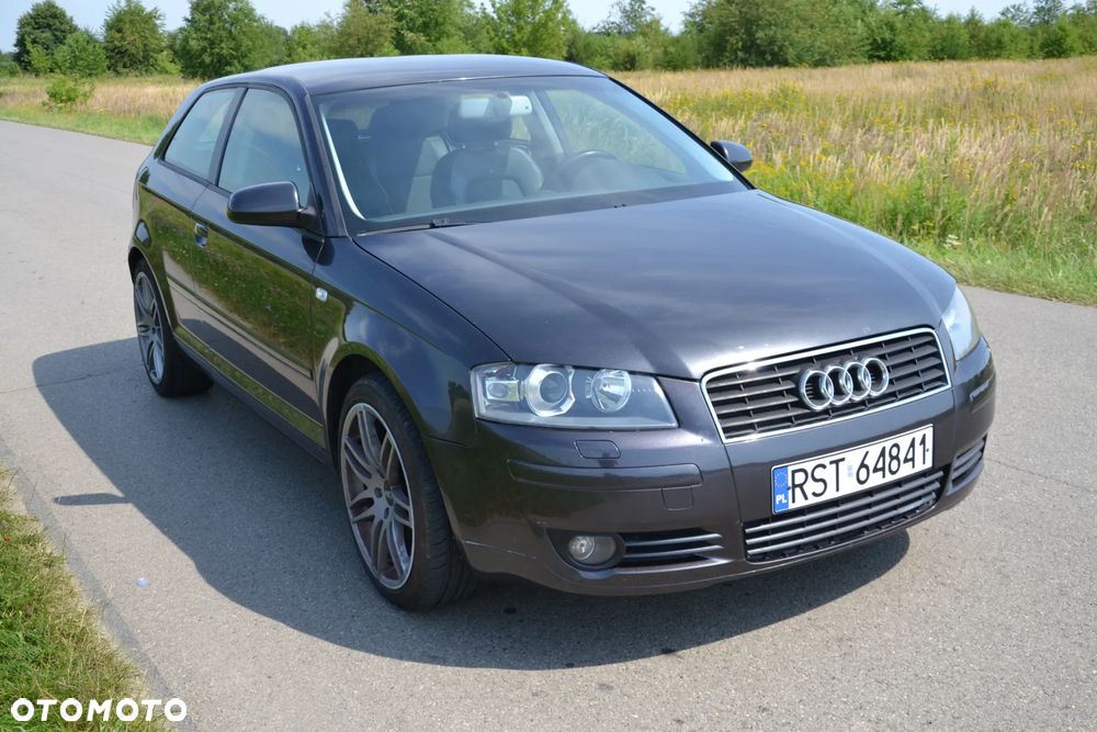 Audi A3 3-drzwiowe 1.6 S Line Sportpaket plus - 32