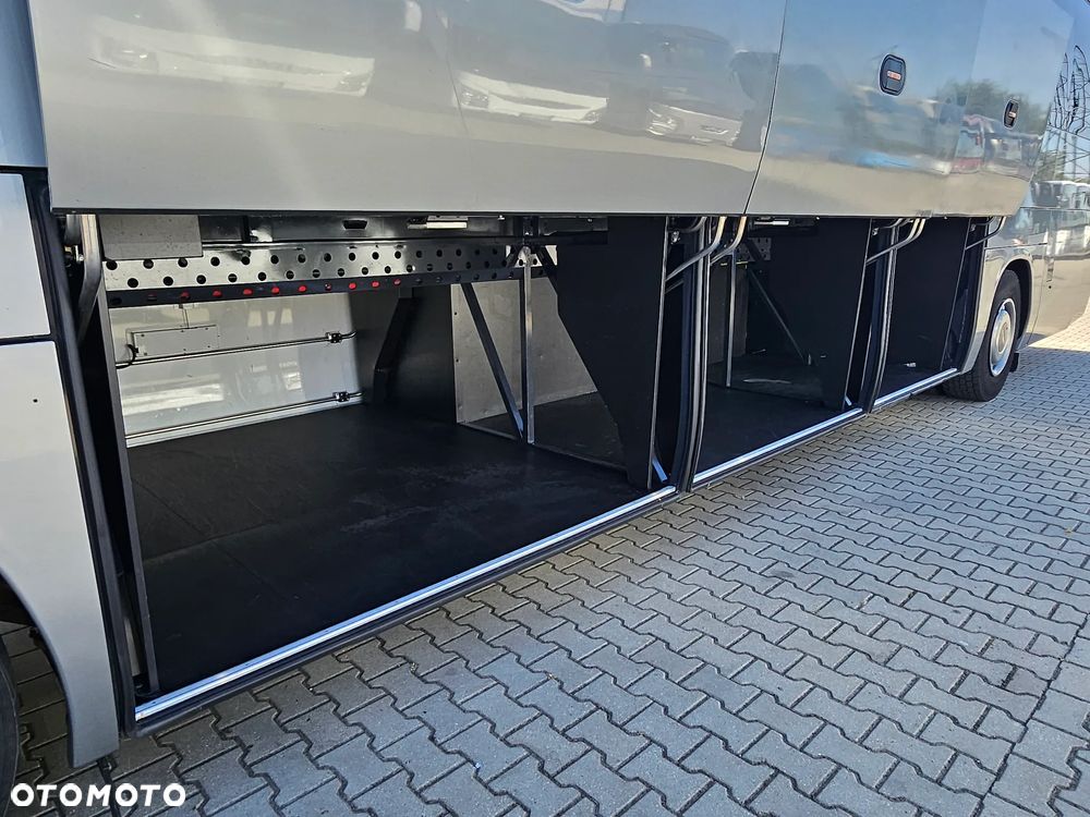 Iveco MAGELYS / SPROWADZONY  / MANUAL / 59 MIEJSC/ EURO 6 - 16