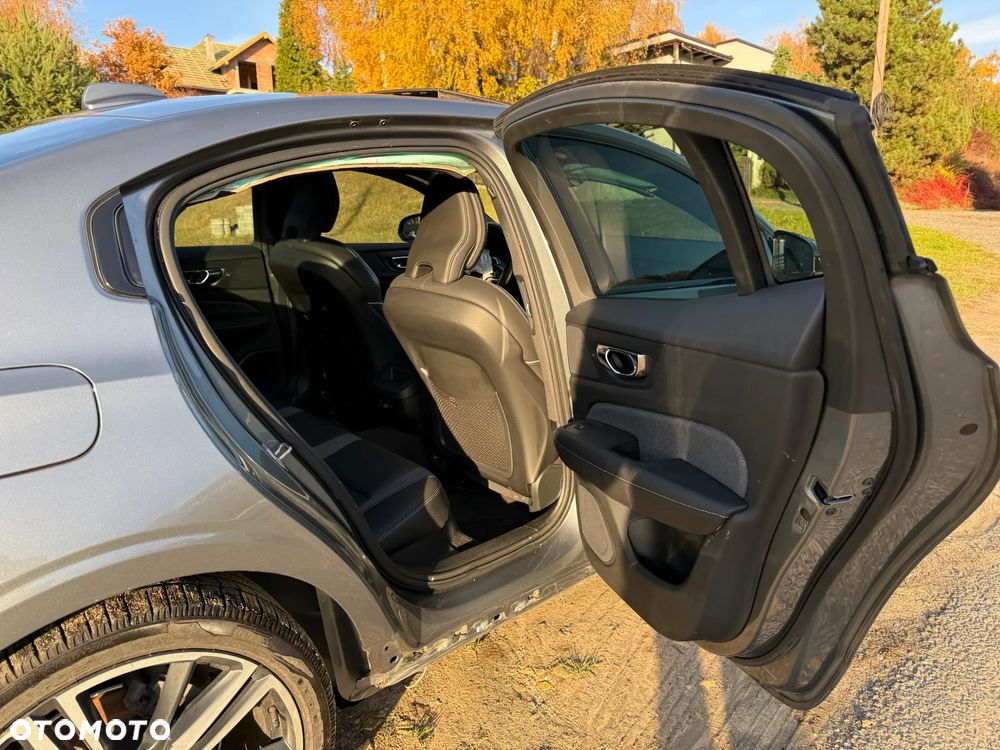 Volvo S60 T5 AWD R-Design - 20