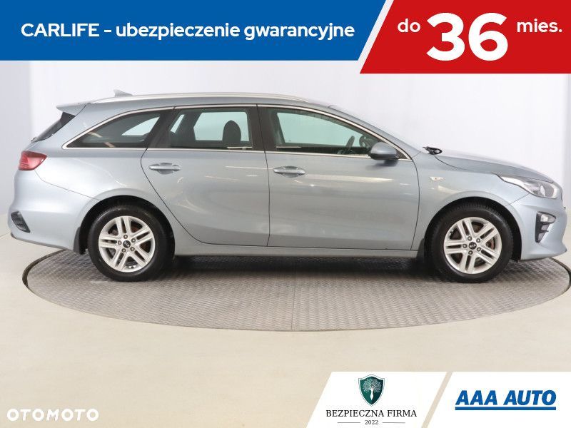 Kia Ceed - 8
