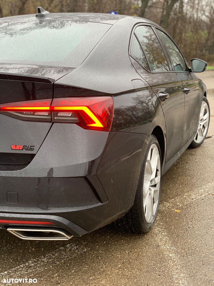Skoda Octavia 2.0 TDI DSG RS Plus - 12