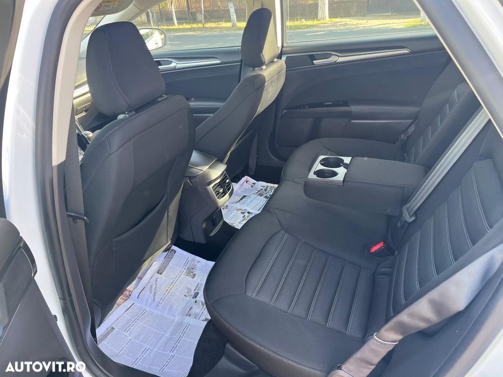 FORD Mondeo 2019 — imagine 6
