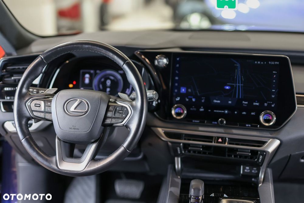 Lexus RX - 41