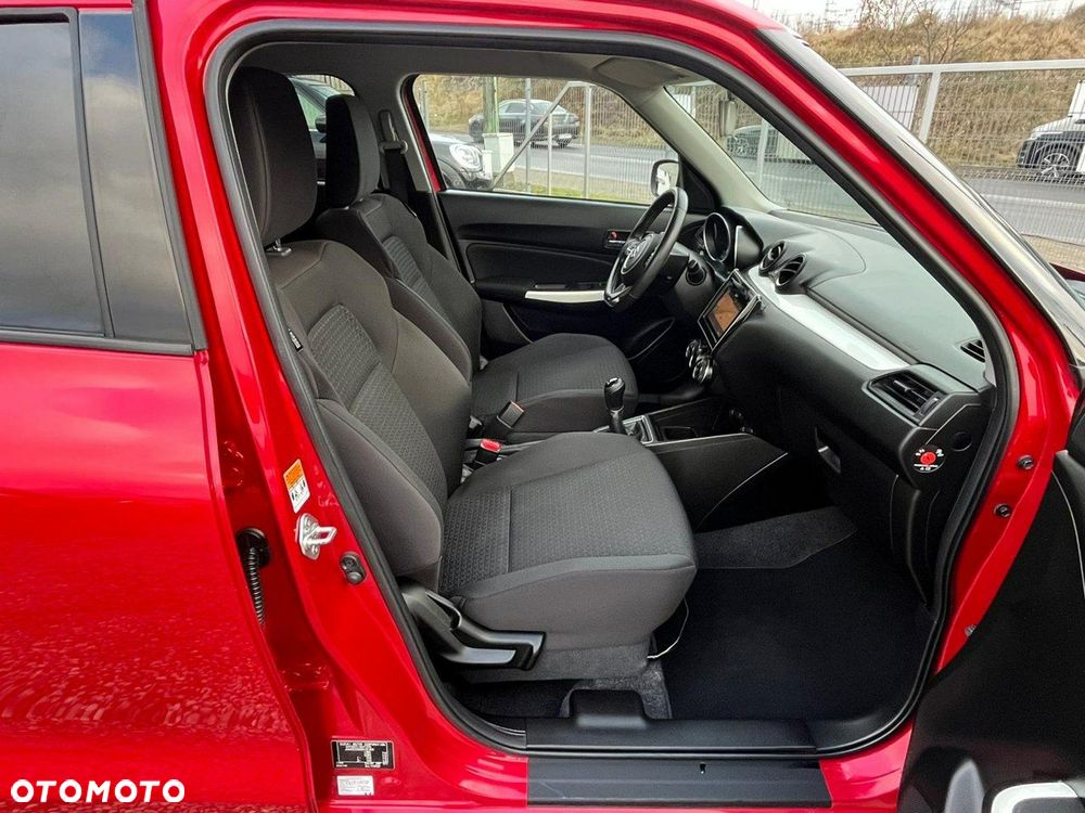 Suzuki Swift - 8