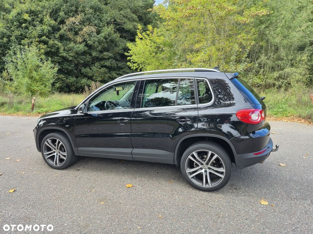 Volkswagen Tiguan - 4