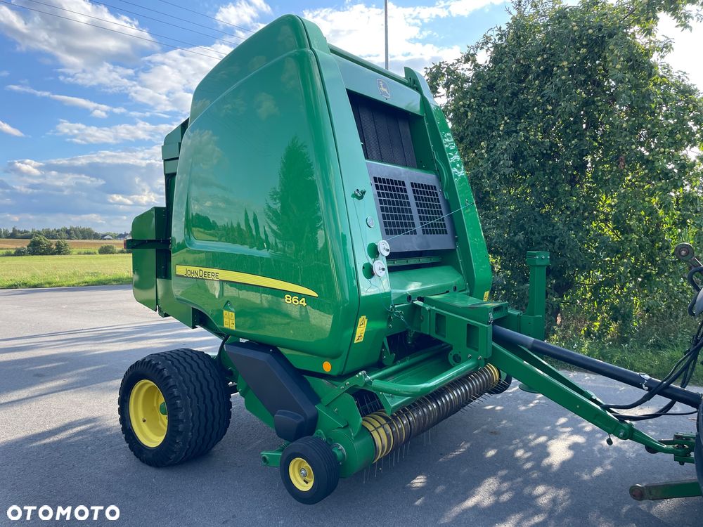 John Deere 864 - 7