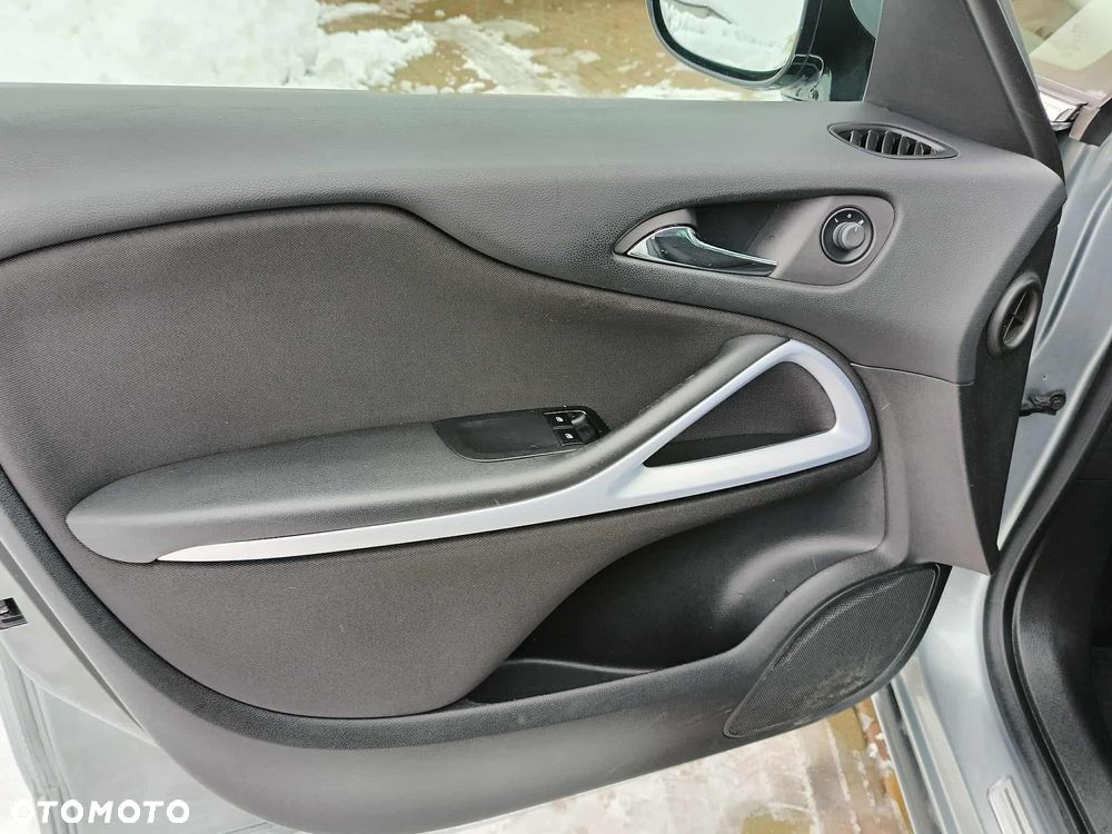 Opel Zafira Tourer 2.0 CDTI Active - 23