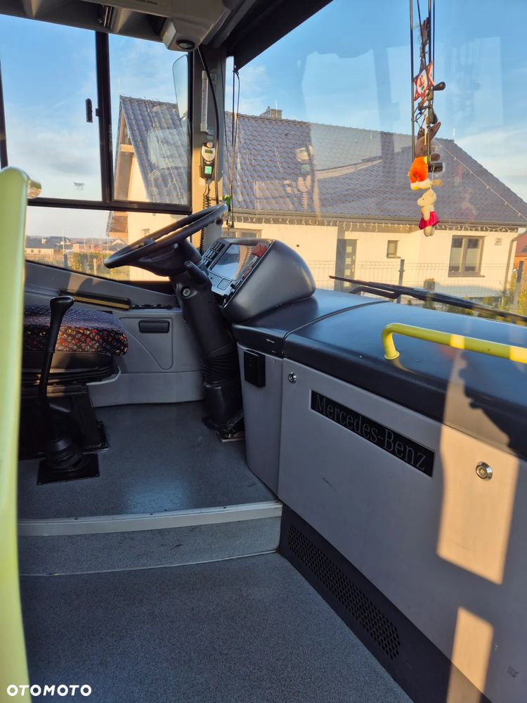 Mercedes-Benz CONECTO - 12