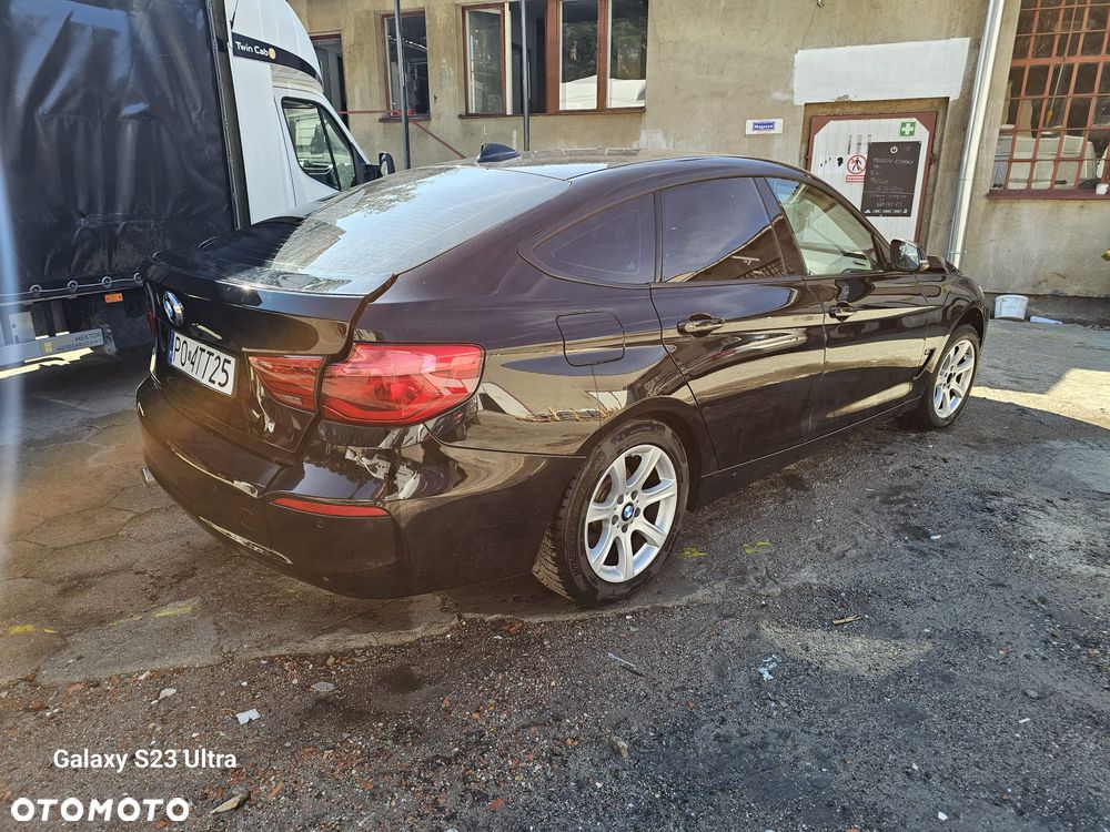 BMW 3GT 318d Sport Line - 4