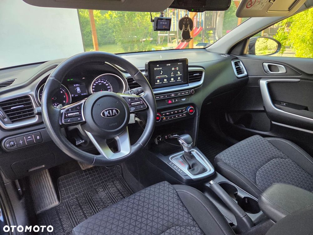 Kia Ceed 1.4 T-GDI M DCT - 10