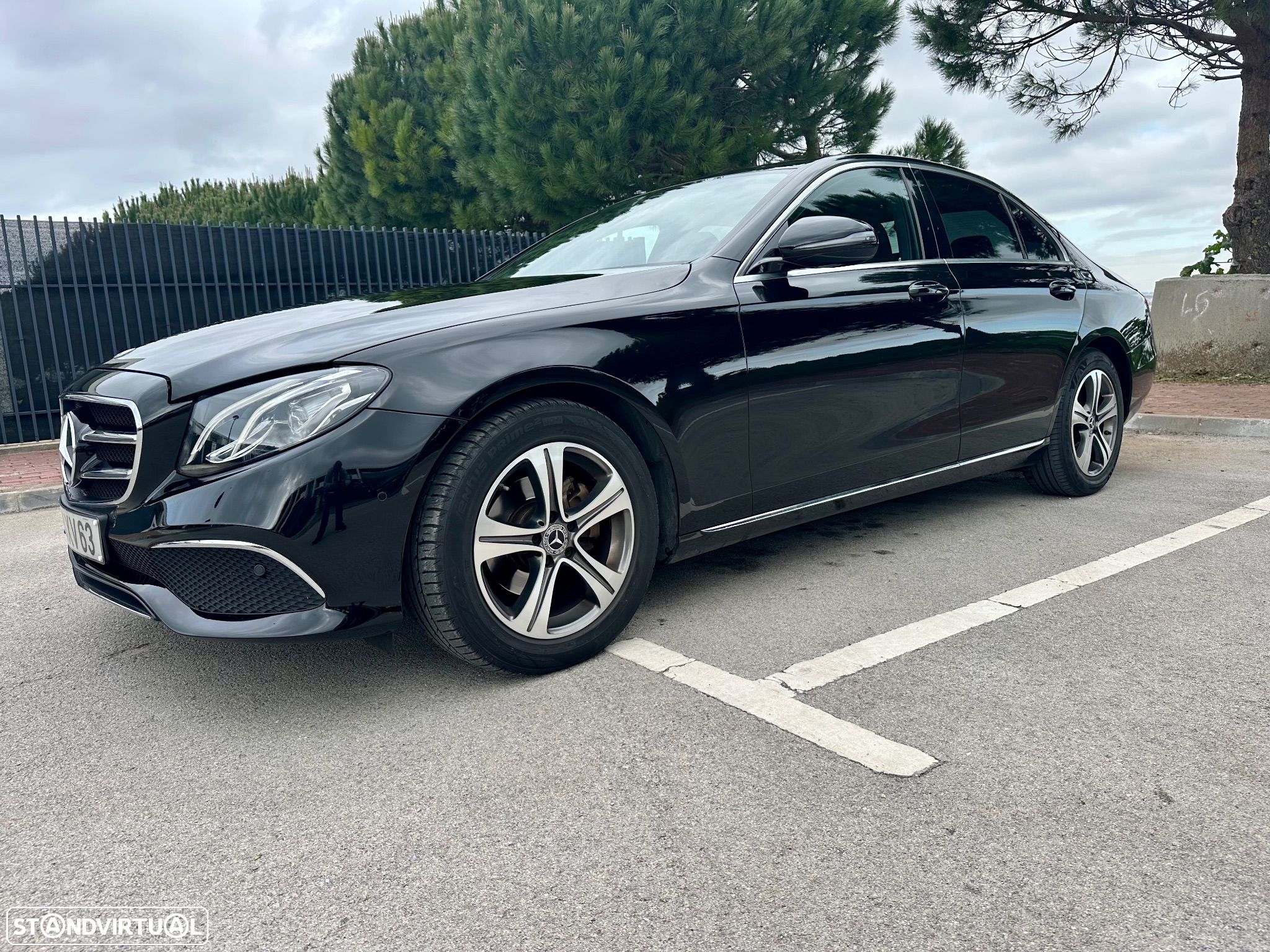 Mercedes-Benz E 220 - 1
