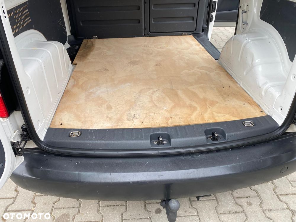 Volkswagen CADDY - 24