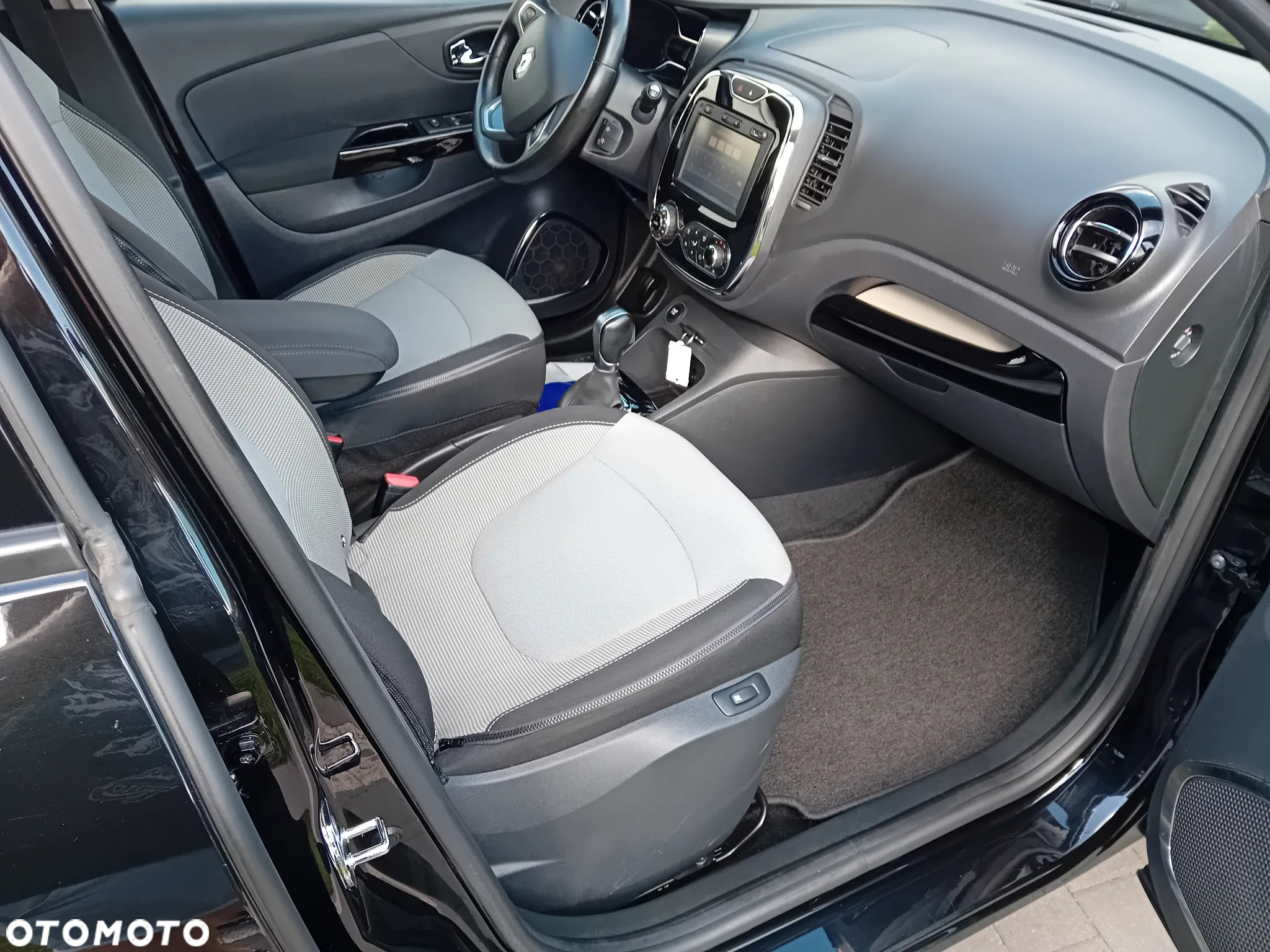 Renault Captur 1.2 Energy TCe Intens EDC - 20