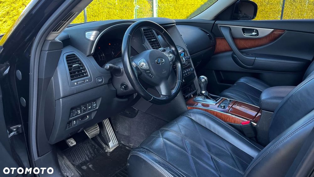 Infiniti FX FX35 AWD - 8