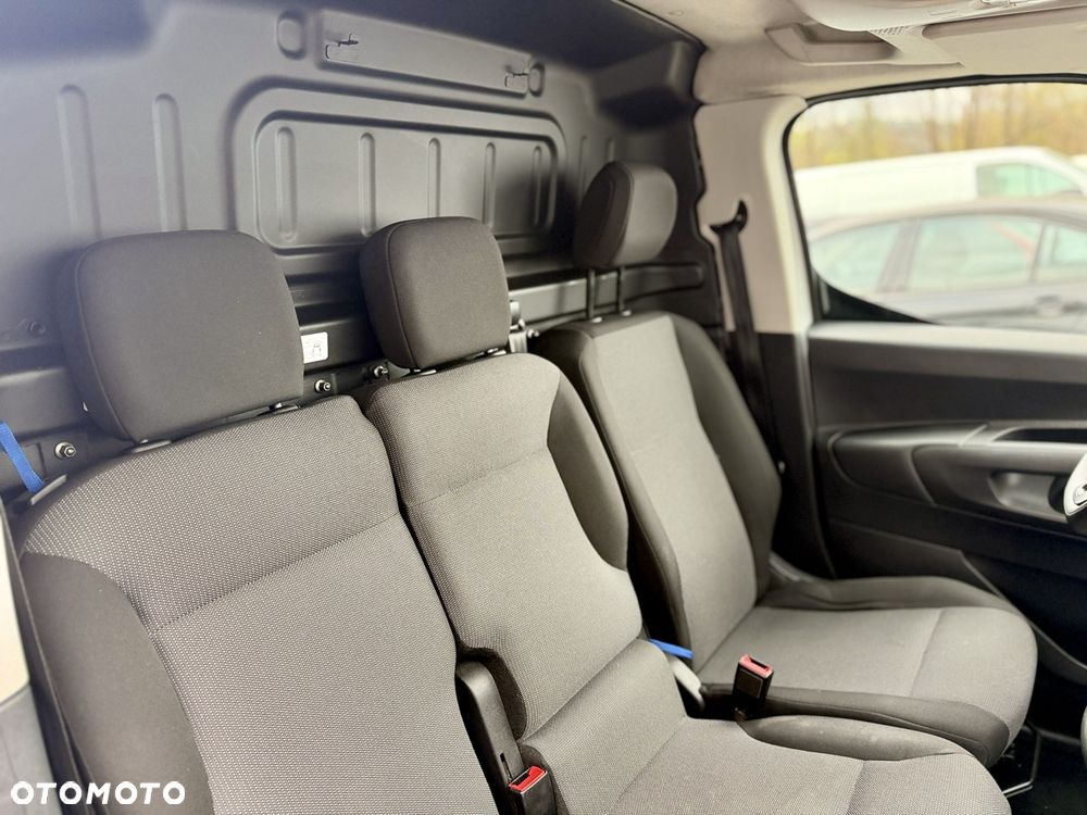 Toyota Proace City - 19