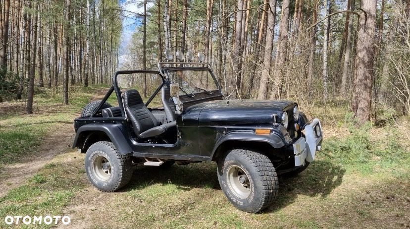 Jeep CJ - 2
