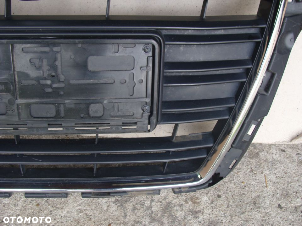 AUDI A3 3V GRILL ATRAPA CHŁODNICY 8V3853651AA - 6