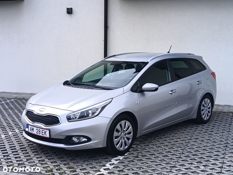 Kia Ceed 1.4 CVVT Spirit - 4