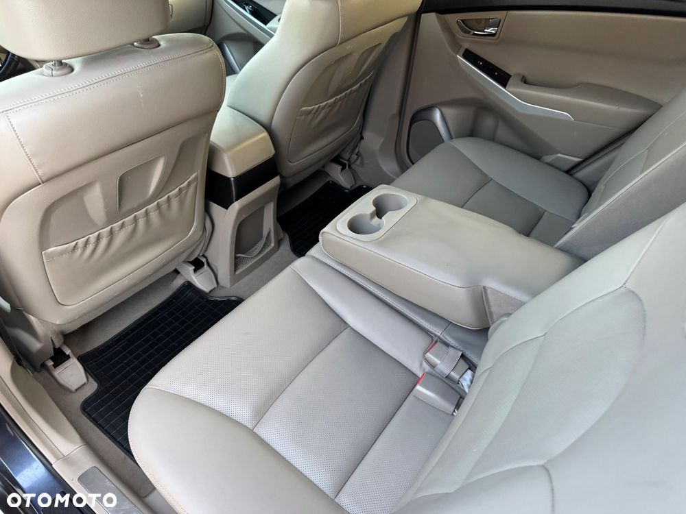 SsangYong/KGM Korando 2.0 e-XDi Quartz - 28