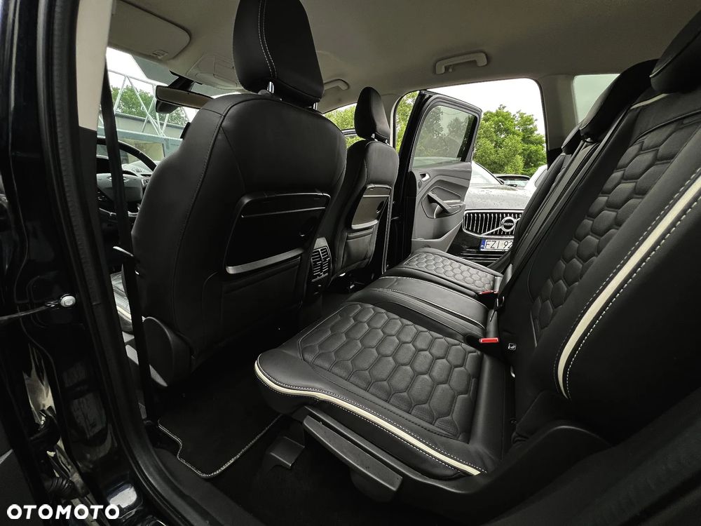 Ford Kuga 2.0 TDCi 4x4 Vignale - 35