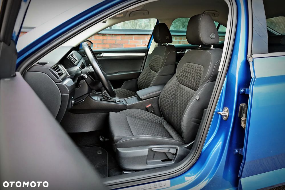 Skoda Superb 1.5 TSI Ambition DSG - 22