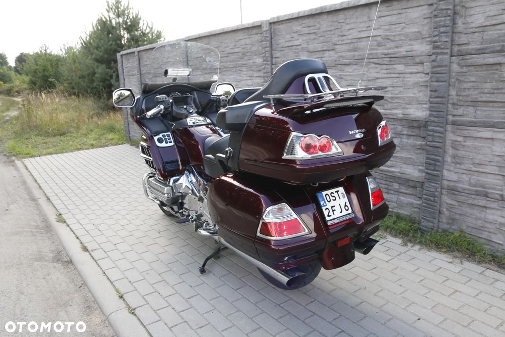 Honda GL - 8