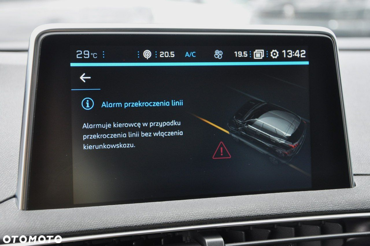 Peugeot 3008 1.2 PureTech Allure Pack S&S EAT8 - 28