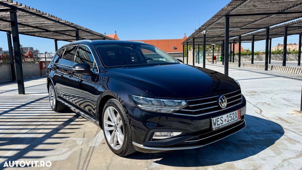 Volkswagen Passat 2.0 TDI SCR DSG Trendline - 1
