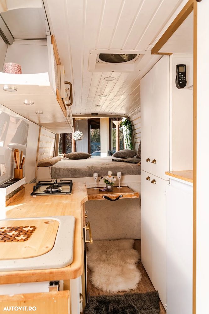 Mercedes-Benz Sprinter - 8