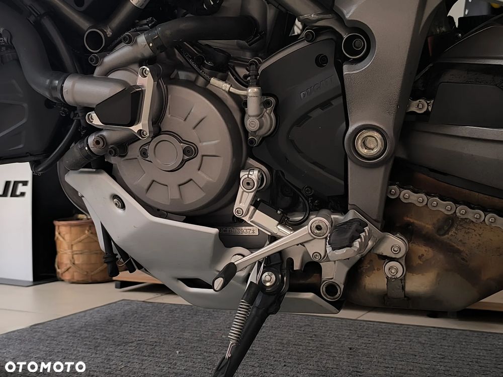 Ducati Multistrada - 28