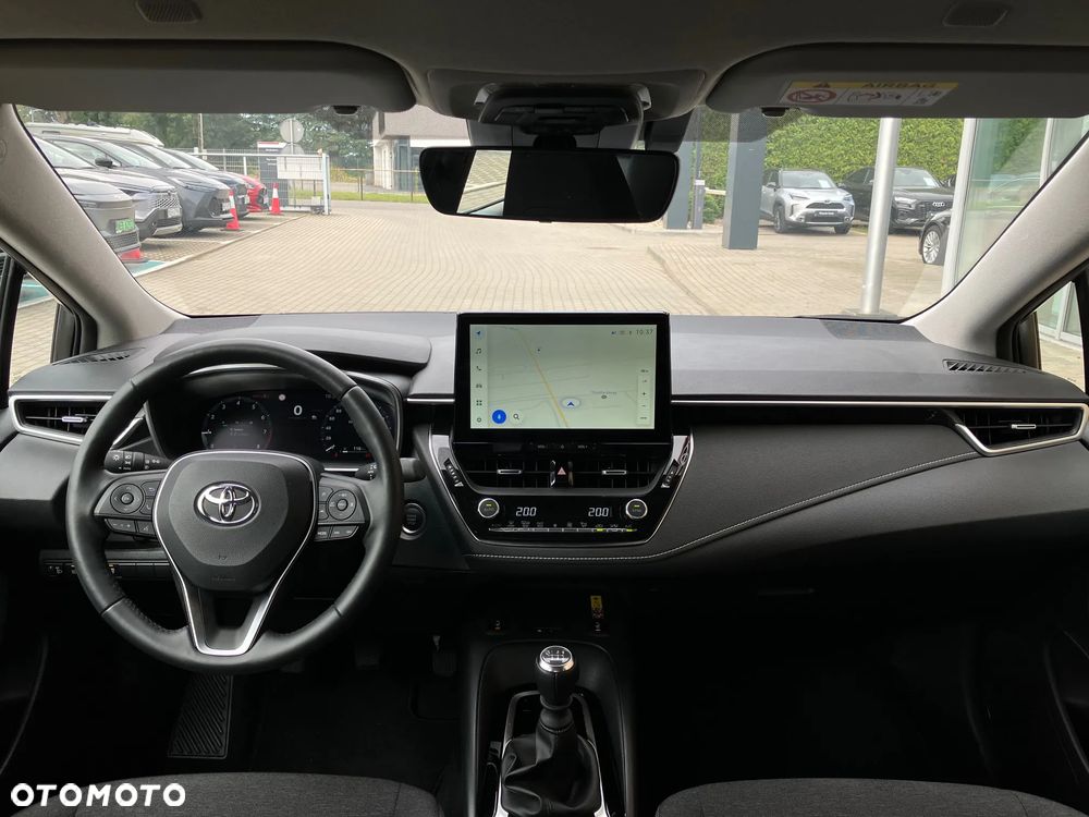 Toyota Corolla 1.5 Comfort - 21