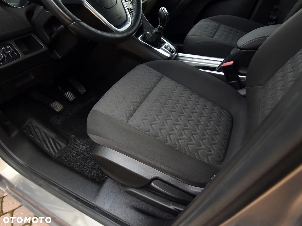 Opel Meriva 1.4 Active - 13