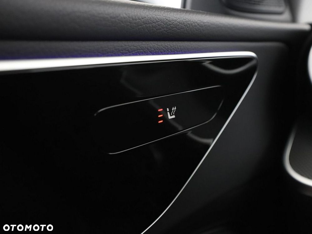 Mercedes-Benz Klasa C 220 d mHEV 4-Matic Avantgarde - 38
