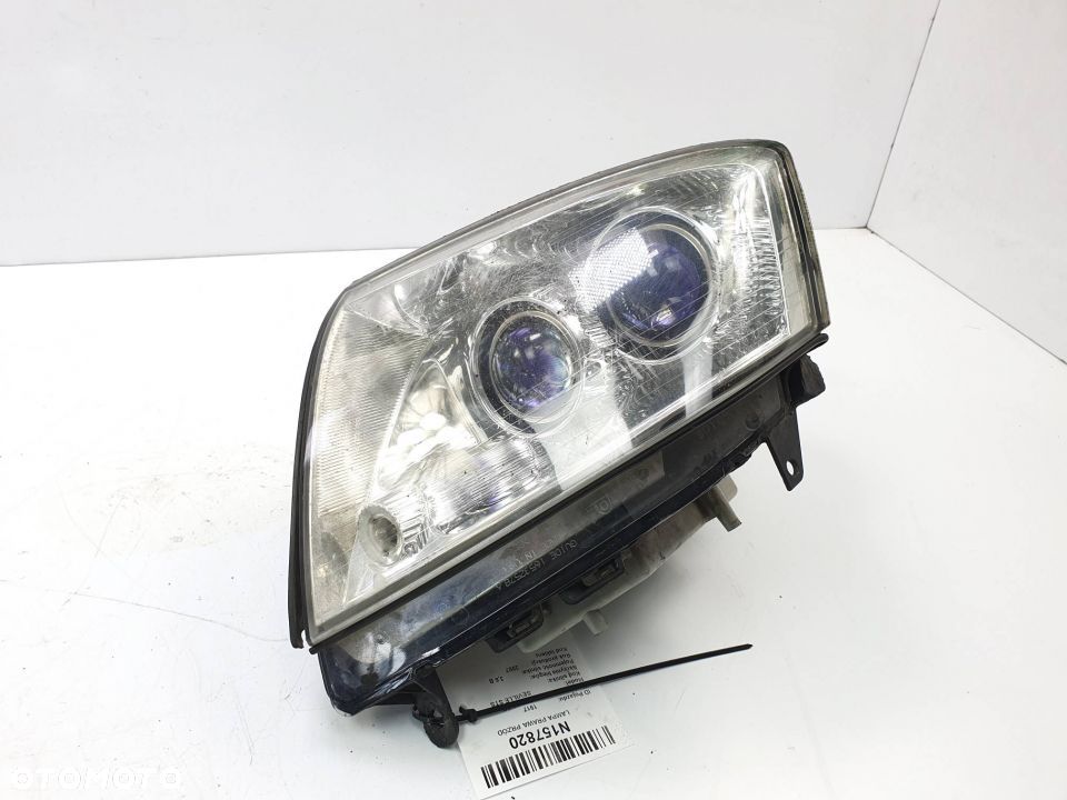 LAMPA PRAWA PRZÓD CADILLAC SEVILLE STS 25754008 - 1