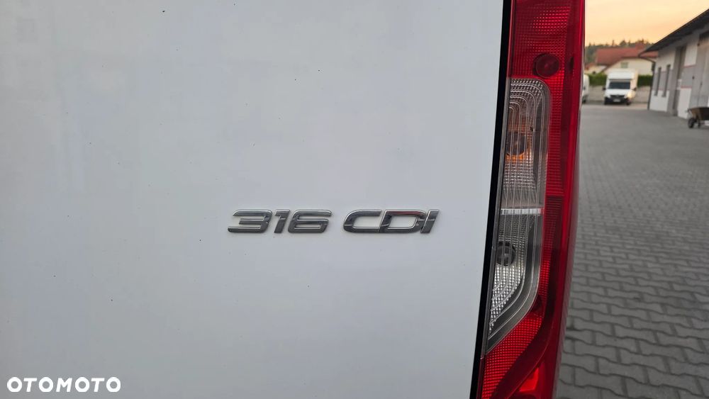 Mercedes-Benz Sprinter Max - 28