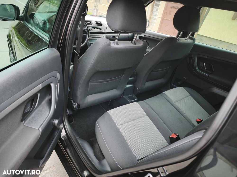 Skoda Fabia - 8