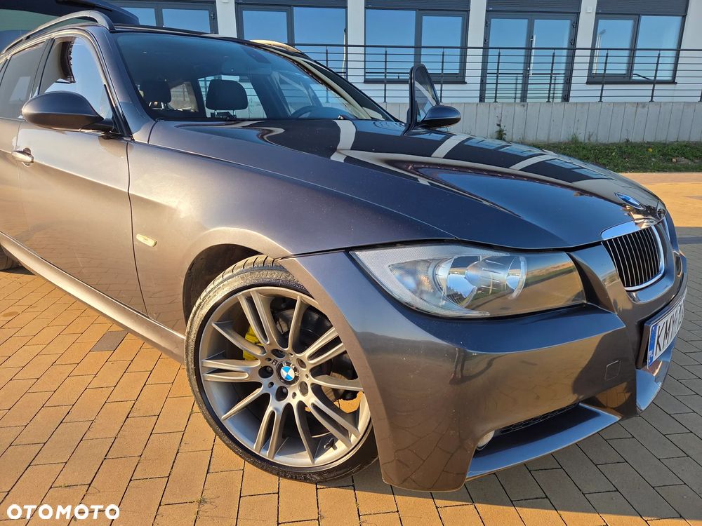 BMW Seria 3 325i - 28