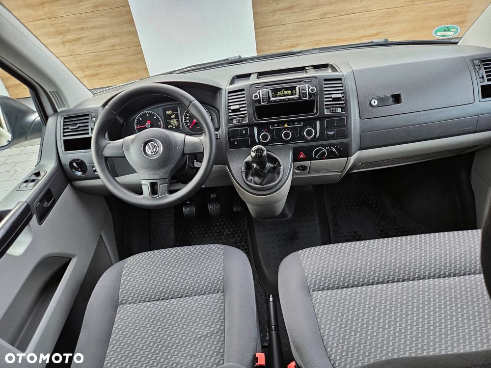 Volkswagen Transporter Caravelle Edition - 14