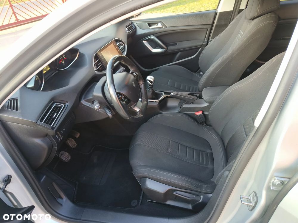 Peugeot 308 BlueHDi 120 Stop & Start Active - 13