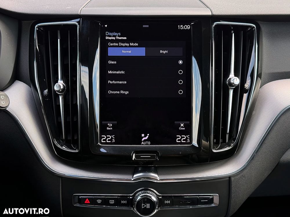 Volvo XC 60 B4 D AWD Geartronic RDesign - 38