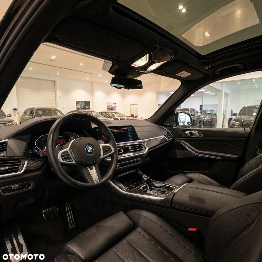 BMW X5 M50i - 9