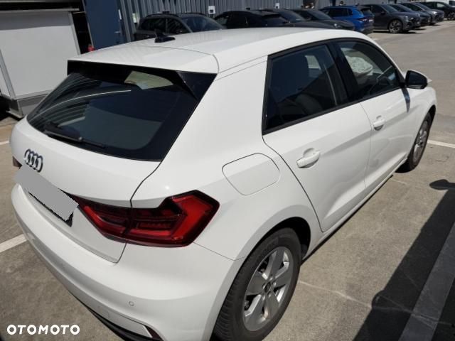 Audi A1 Sportback 30 TFSI S tronic - 3