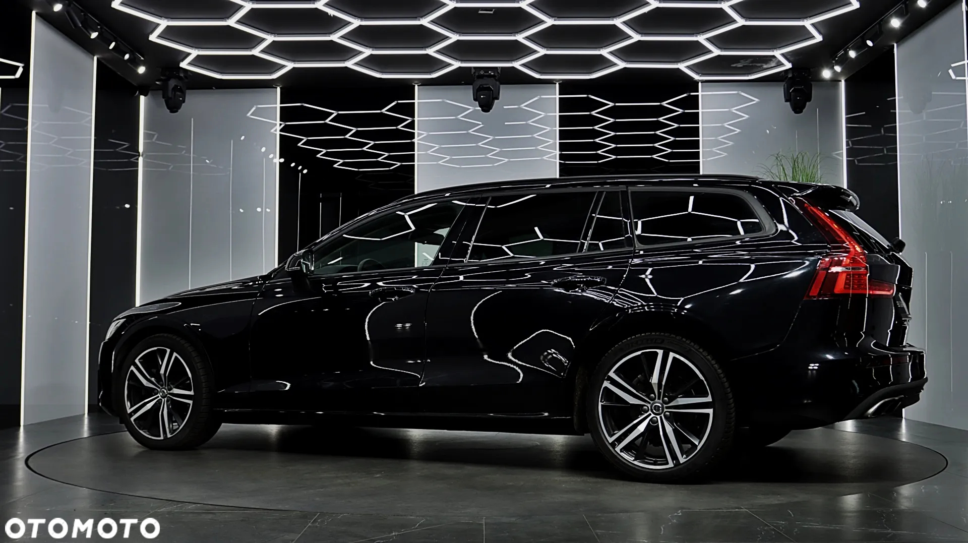 Volvo V60 B3 B Geartronic RDesign - 4