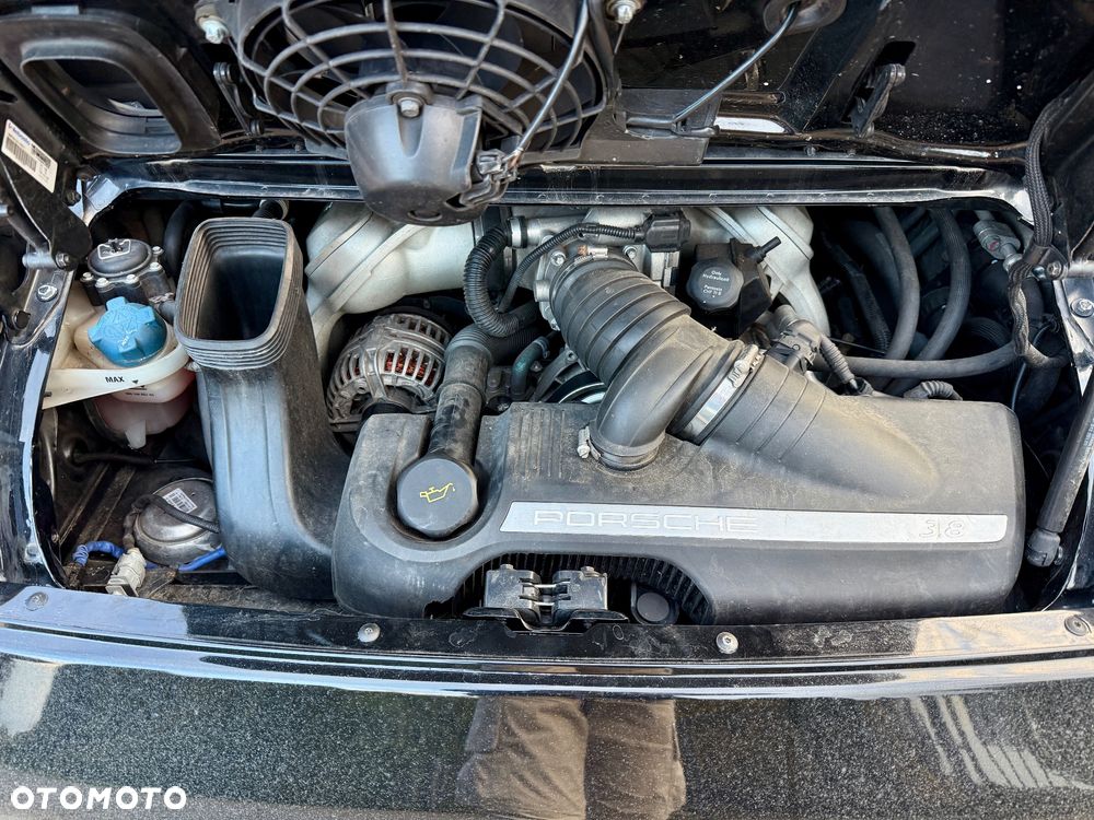 Porsche 911 Carrera S - 19