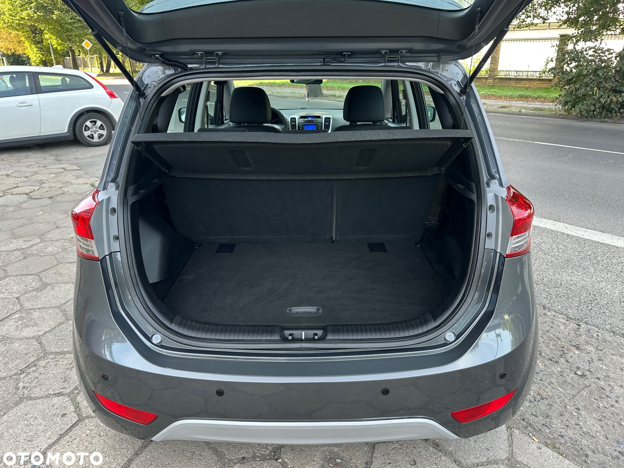 Hyundai ix20 1.4 Classic + - 18