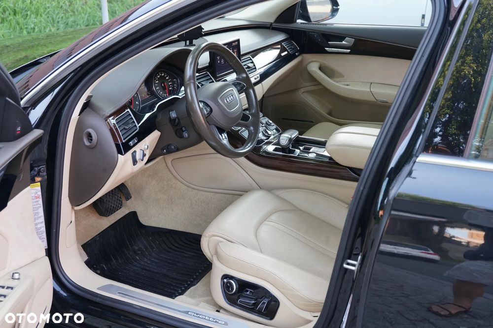 Audi A8 - 11